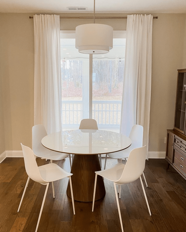 Winston Dining Table Round 48" | Mid Century Modern